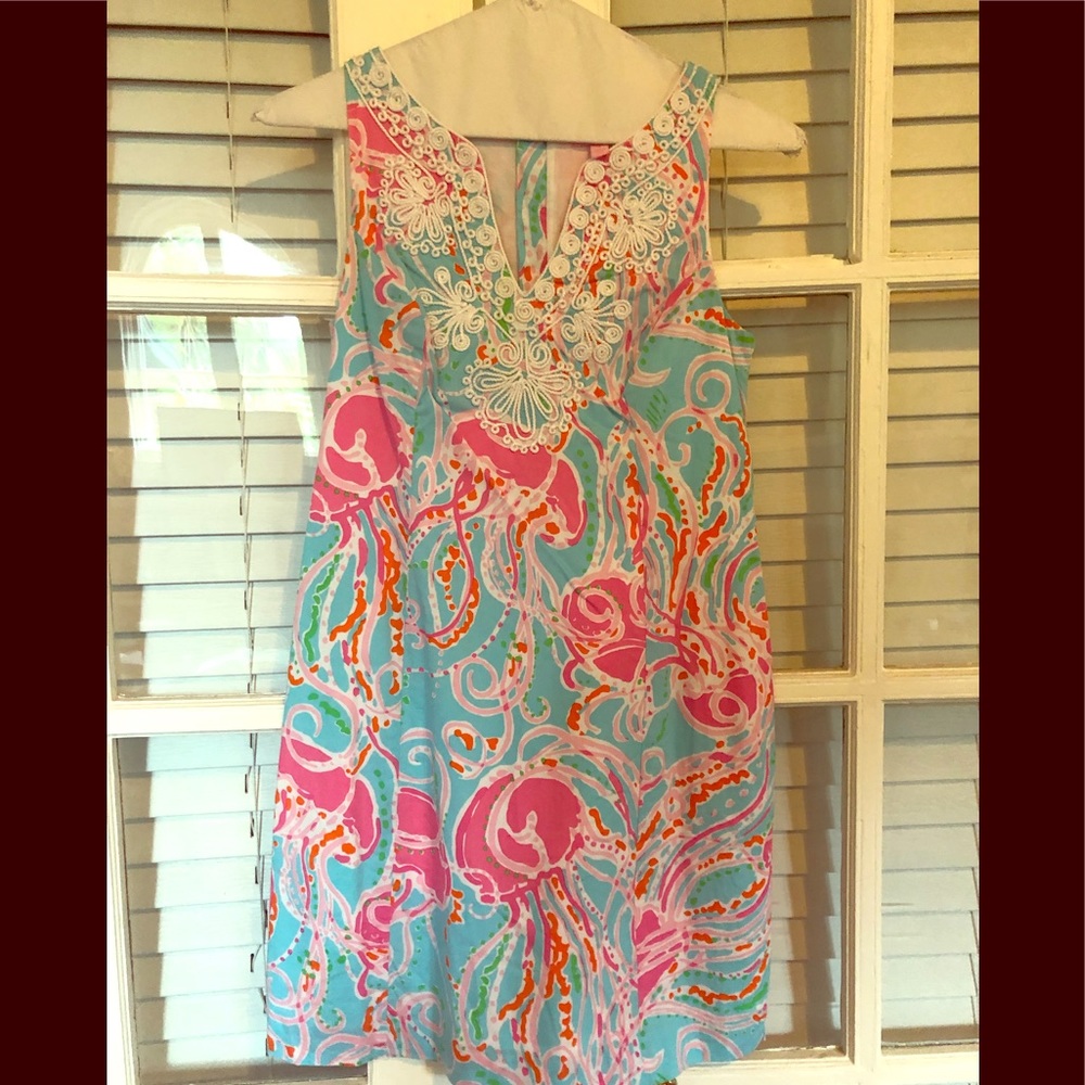 Lilly Pulitzer shift dress size 4